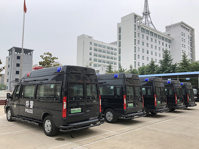 流動(dòng)警務(wù)室|移動(dòng)警務(wù)室|通信指揮車|特種改裝警車|緝查布控車|防爆車|流動(dòng)警務(wù)車|流動(dòng)警務(wù)站|移動(dòng)警務(wù)車|電動(dòng)巡邏車|電動(dòng)觀光車|電動(dòng)警車|電動(dòng)消防車