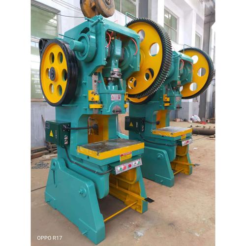 供應(yīng)JB23系列40噸普通沖床 斜齒齒輪傳動(dòng)開(kāi)式可傾壓力機(jī)在沖孔應(yīng)用中的優(yōu)勢(shì)