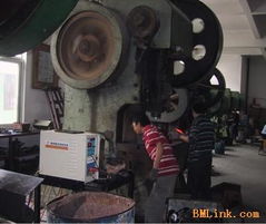 12年專業(yè)經(jīng)驗(yàn)，助力數(shù)控沖床與普通沖床進(jìn)口報(bào)關(guān)無(wú)憂通關(guān)